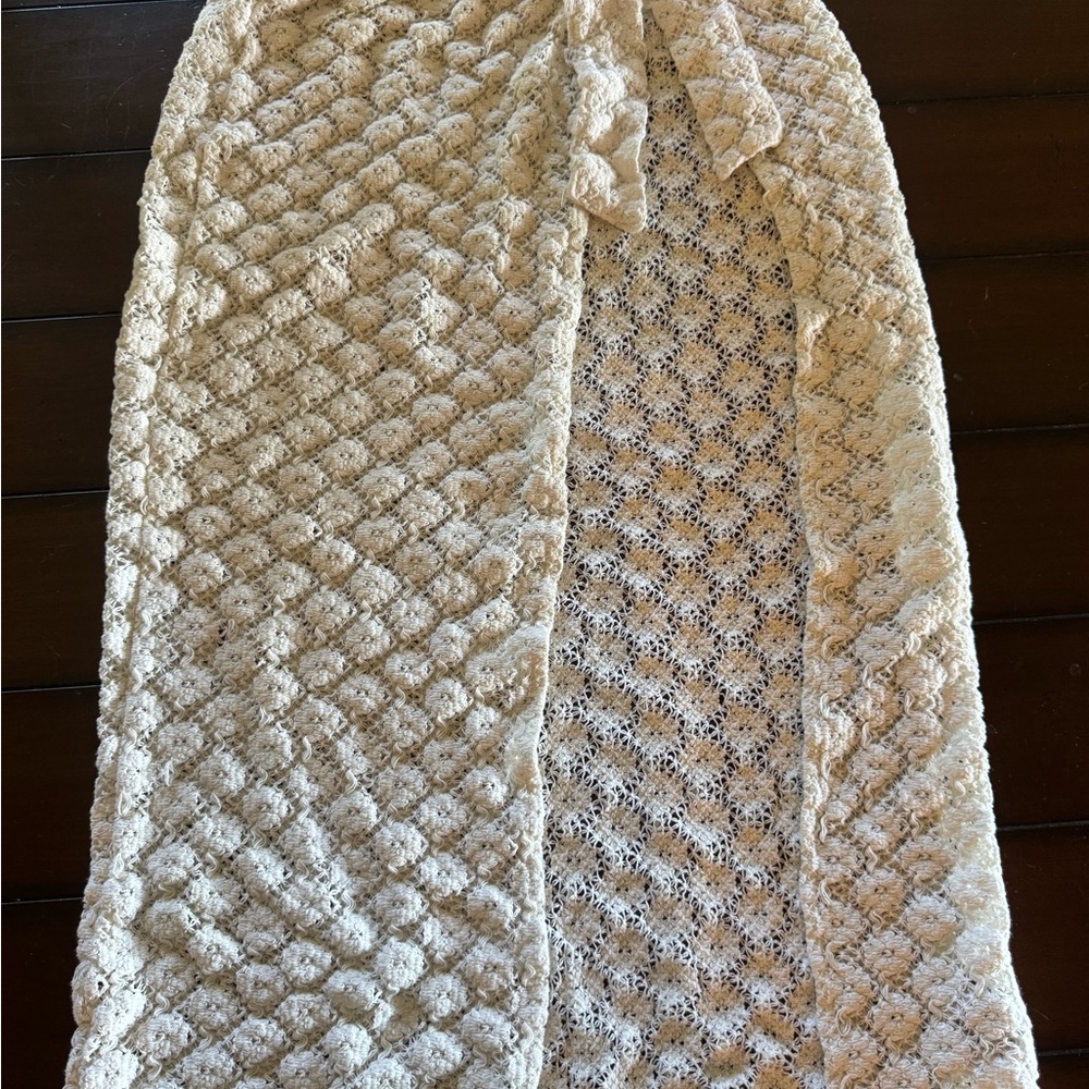 Elegant Cream Lace Skirt